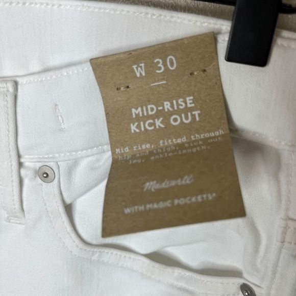 Madewell‎ White Mid Rise Kick Out Jeans - Picture 2 of 3